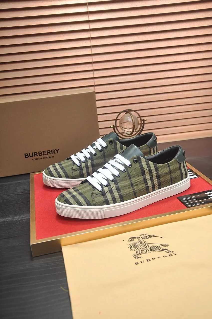 Men's shoes💰480💶[Burberry] (cowhide lining) classic low-top sneakers｜Imported cowhide with classic plaid fabric｜Cow leather lining｜Original outsole｜Fine workmanship and comfortable to wear Size: 38-44 (customized at 45)